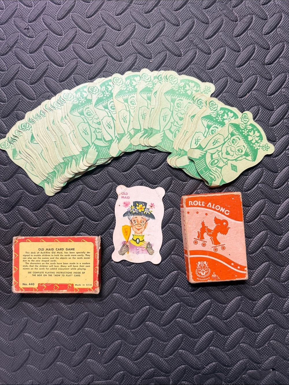 Vintage Old Maid Card Game Set - Green & Red - Bridge Playing Cards